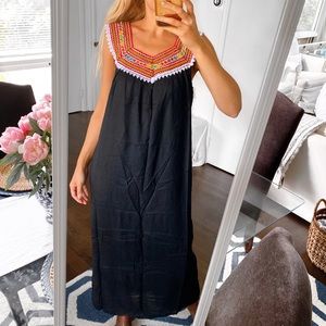 🖤 BOHO BLACK MULTI EMBROIDERED MAXI DRESS!